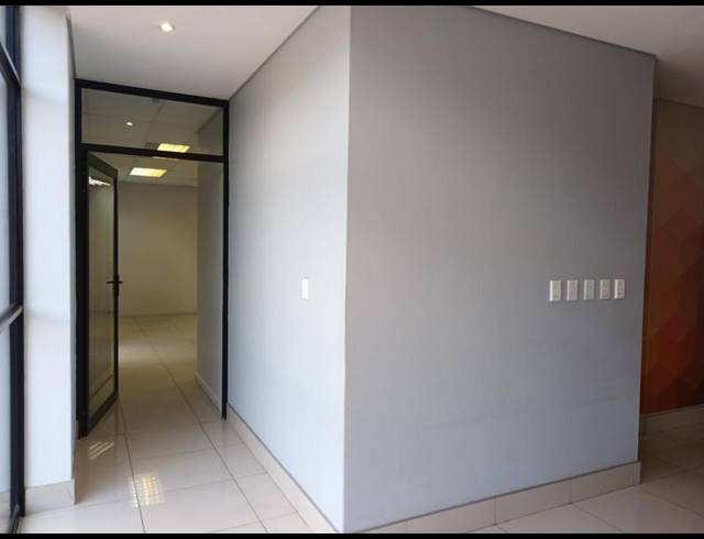 BUSINESS PROPERTY TO RENT IN ROUTE 21 BUSINESS PARK